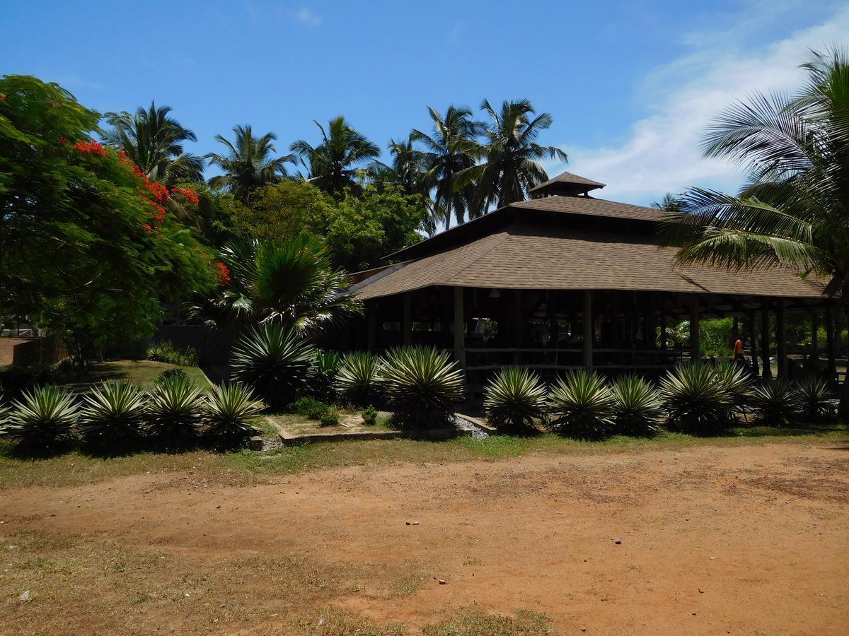 Ko-Sa Beach Resort Ltd Ampeni Exterior foto